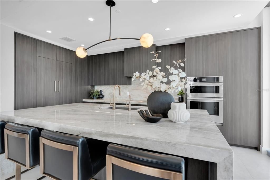 For Sale: $3,549,000 (3 beds, 4 baths, 2712 Square Feet)