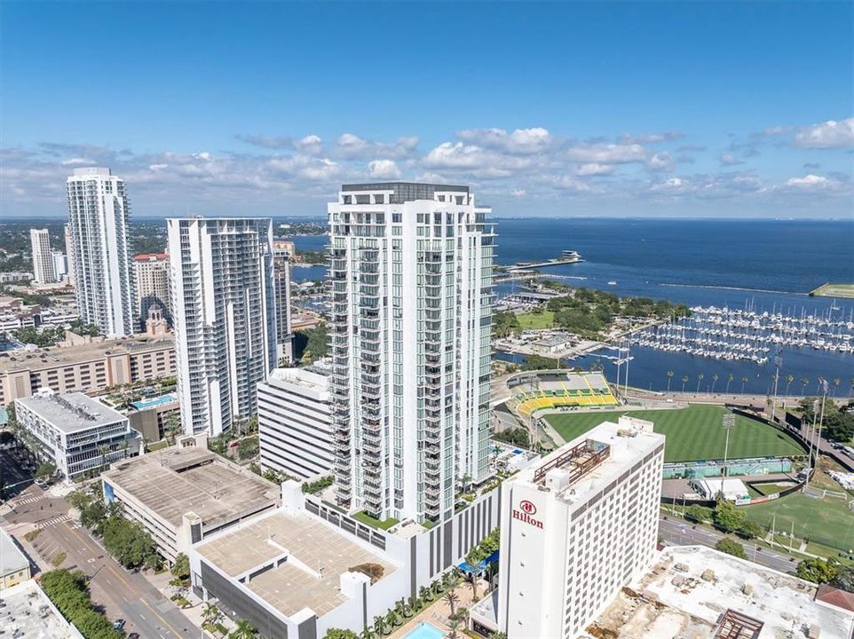 For Sale: $3,549,000 (3 beds, 4 baths, 2712 Square Feet)