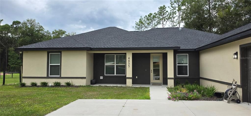 For Sale: $524,900 (3 beds, 2 baths, 2286 Square Feet)