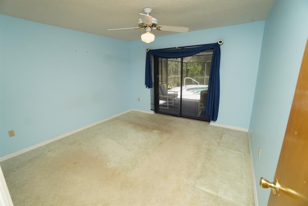 For Sale: $500,000 (3 beds, 2 baths, 2149 Square Feet)