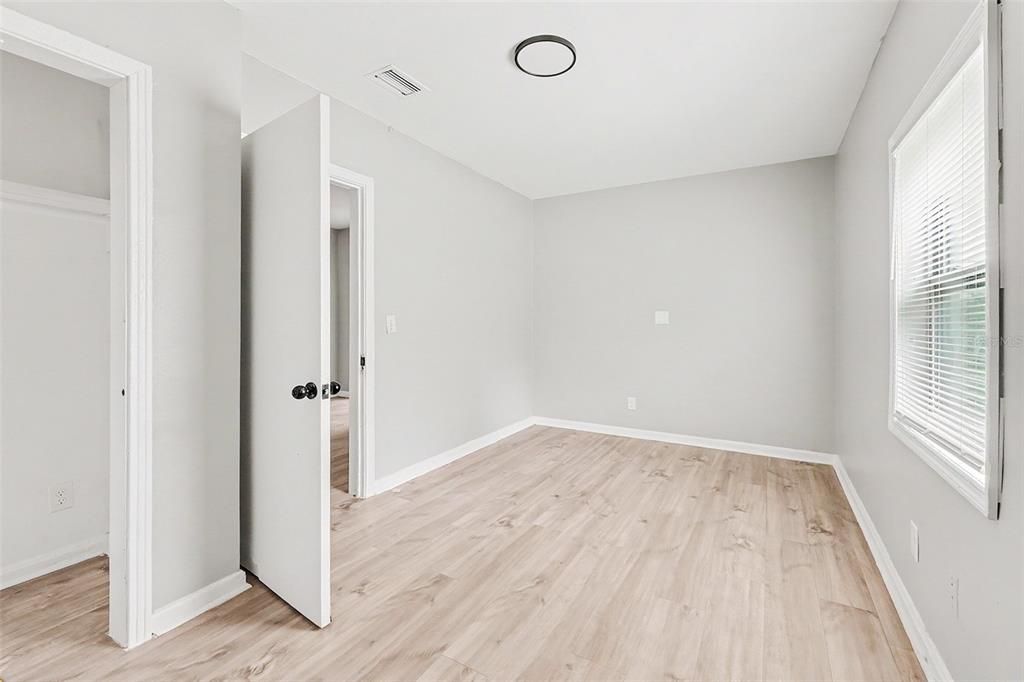 En Venta: $99,950 (3 camas, 1 baños, 1050 Pies cuadrados)