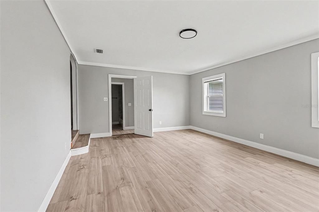 En Venta: $99,950 (3 camas, 1 baños, 1050 Pies cuadrados)