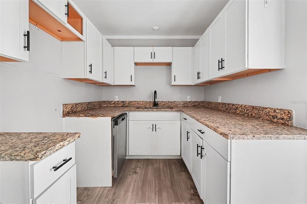 En Venta: $99,950 (3 camas, 1 baños, 1050 Pies cuadrados)