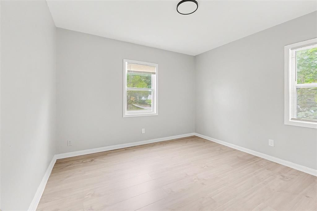 En Venta: $99,950 (3 camas, 1 baños, 1050 Pies cuadrados)