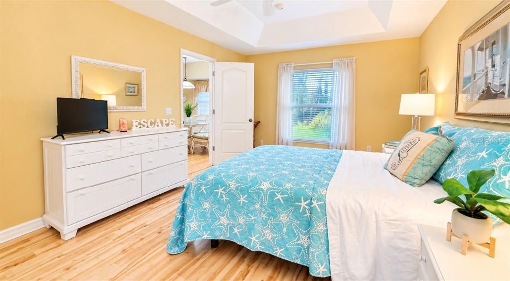 For Sale: $285,000 (3 beds, 2 baths, 1420 Square Feet)