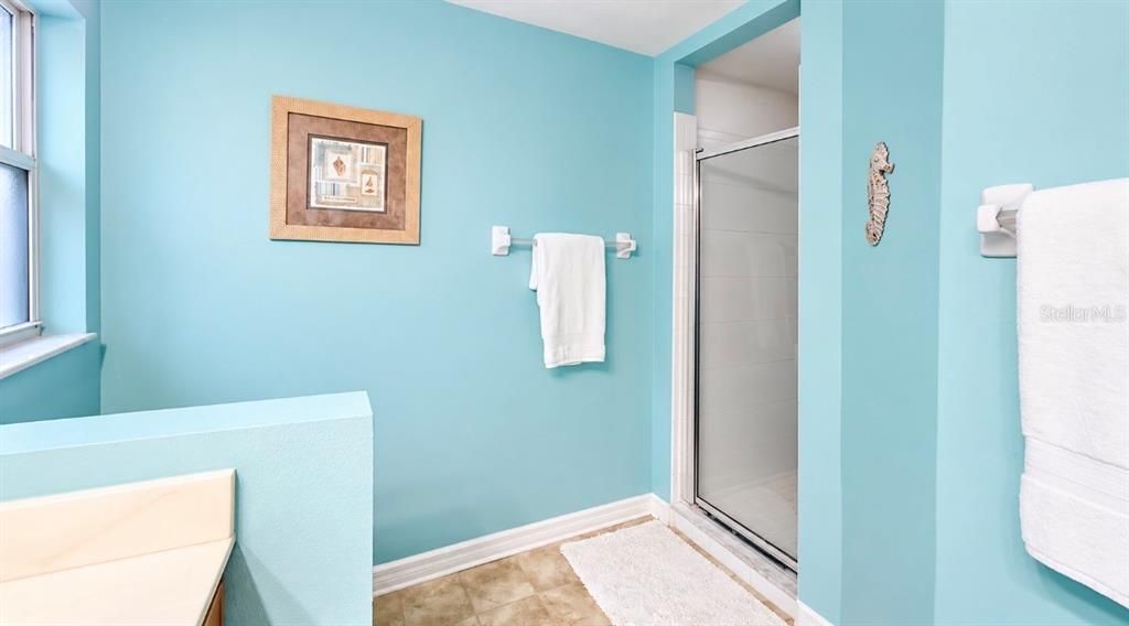 For Sale: $285,000 (3 beds, 2 baths, 1420 Square Feet)