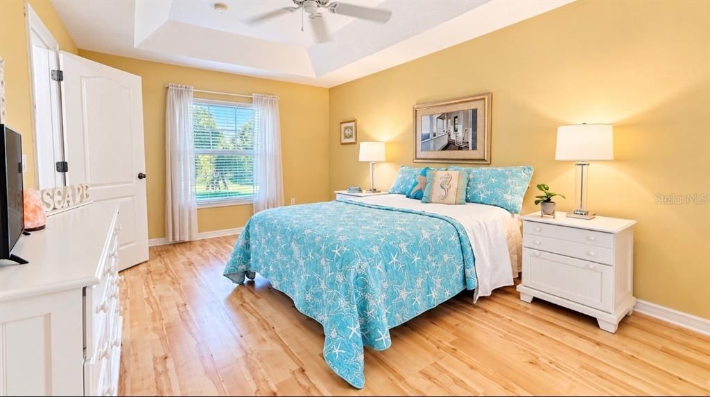 For Sale: $285,000 (3 beds, 2 baths, 1420 Square Feet)