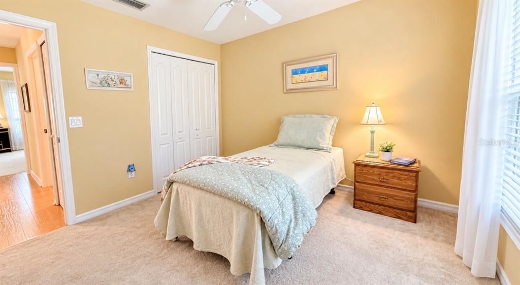 For Sale: $285,000 (3 beds, 2 baths, 1420 Square Feet)