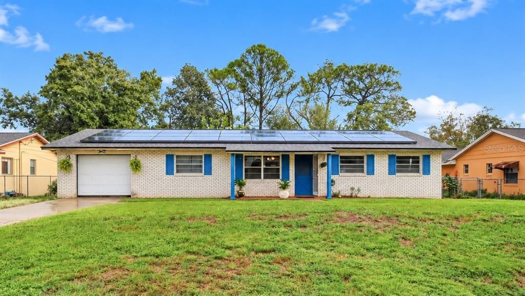 En Venta: $299,900 (3 camas, 2 baños, 1274 Pies cuadrados)