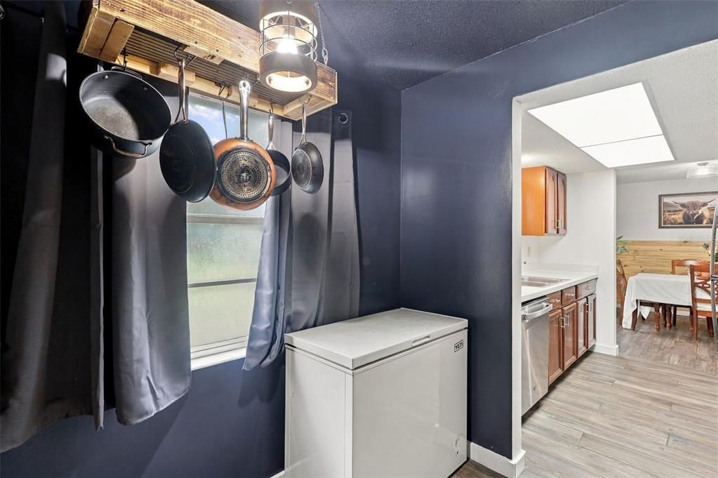 En Venta: $299,900 (3 camas, 2 baños, 1274 Pies cuadrados)