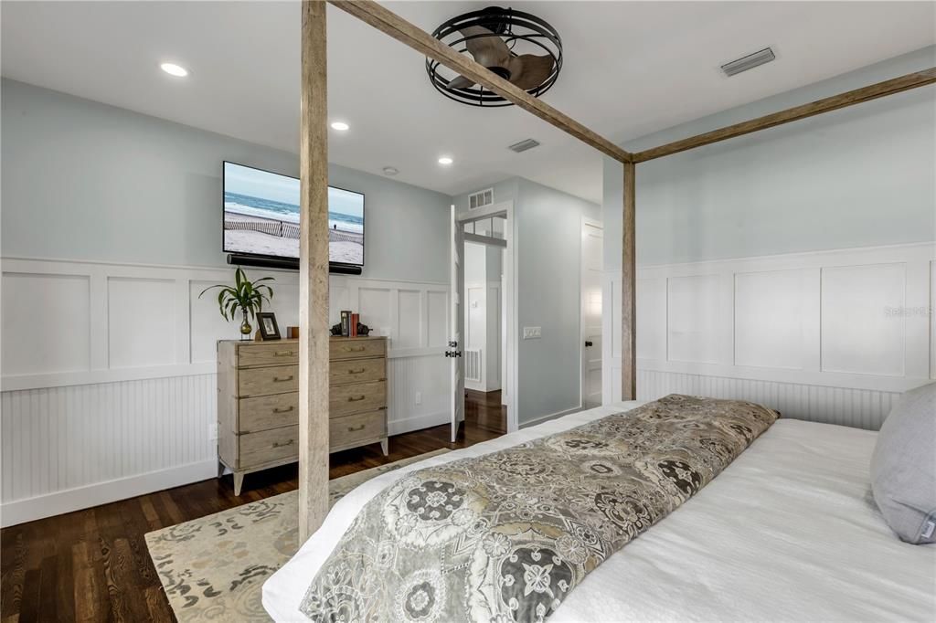 En Venta: $4,398,000 (4 camas, 3 baños, 3600 Pies cuadrados)