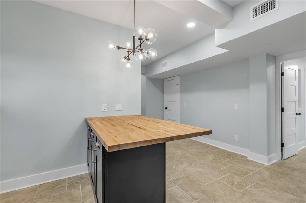 En Venta: $4,398,000 (4 camas, 3 baños, 3600 Pies cuadrados)