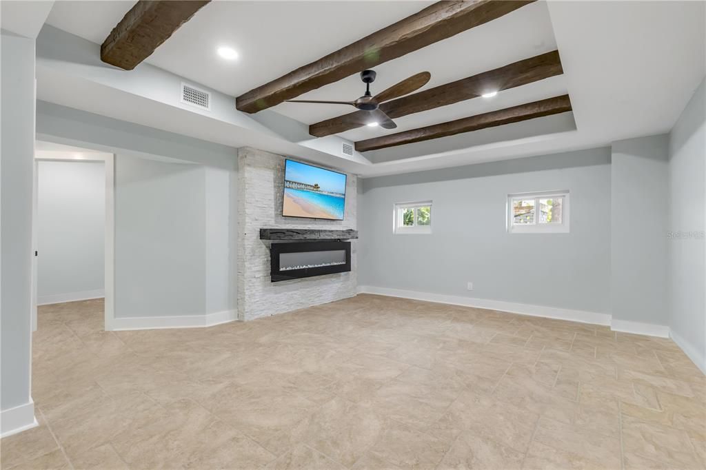 En Venta: $4,398,000 (4 camas, 3 baños, 3600 Pies cuadrados)