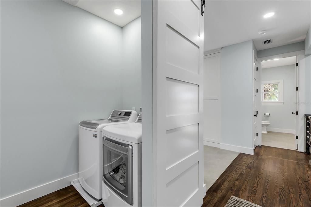 En Venta: $4,398,000 (4 camas, 3 baños, 3600 Pies cuadrados)
