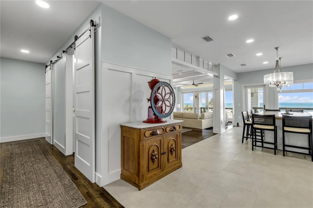 En Venta: $4,398,000 (4 camas, 3 baños, 3600 Pies cuadrados)