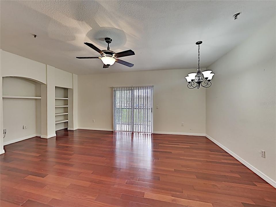 For Rent: $1,699 (2 beds, 2 baths, 1242 Square Feet)