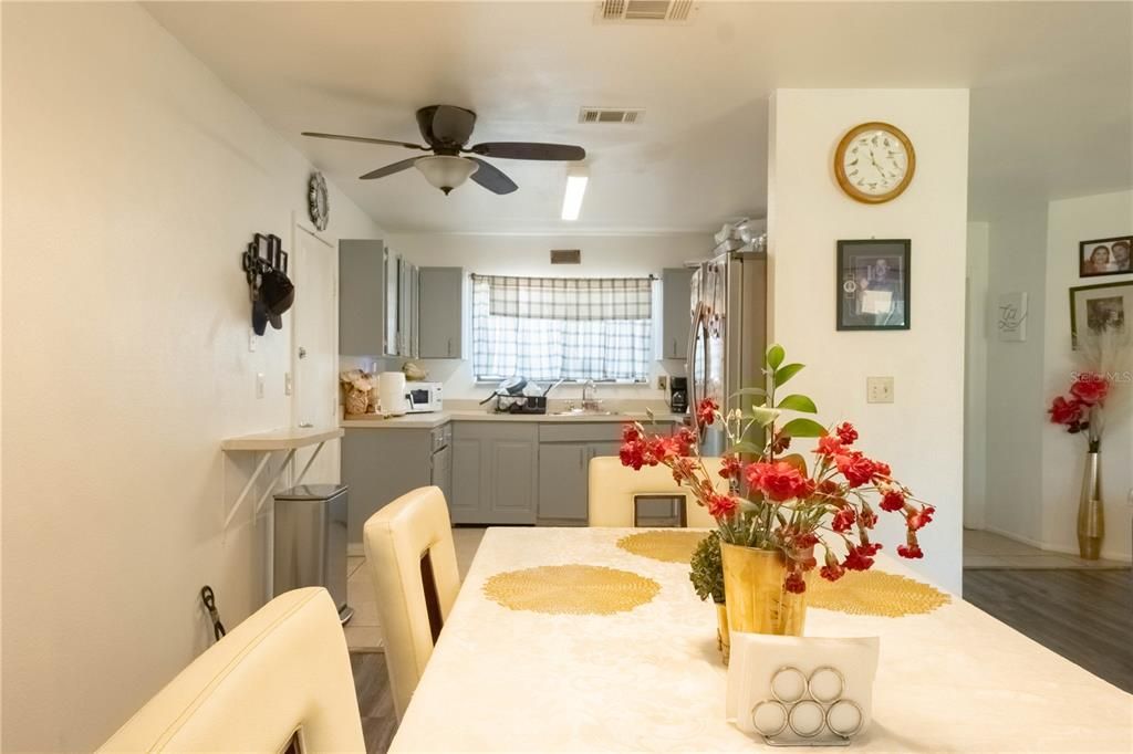 En Venta: $239,900 (3 camas, 2 baños, 1264 Pies cuadrados)