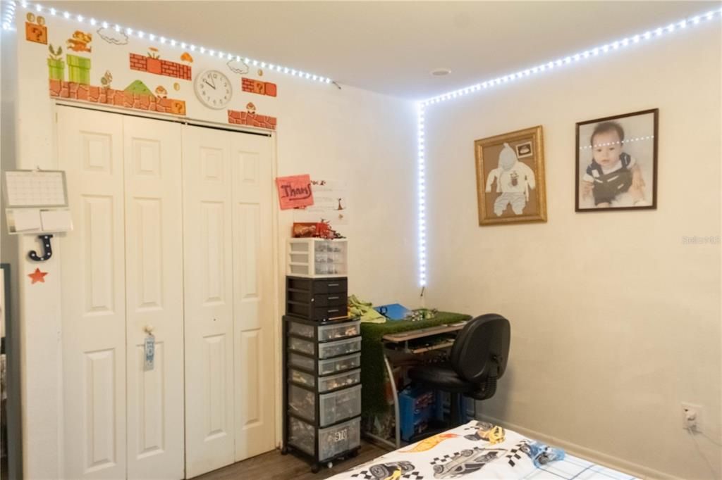 En Venta: $239,900 (3 camas, 2 baños, 1264 Pies cuadrados)
