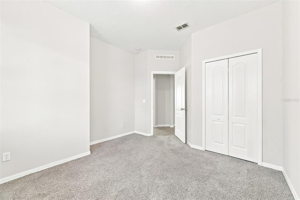 For Sale: $315,000 (4 beds, 2 baths, 1860 Square Feet)