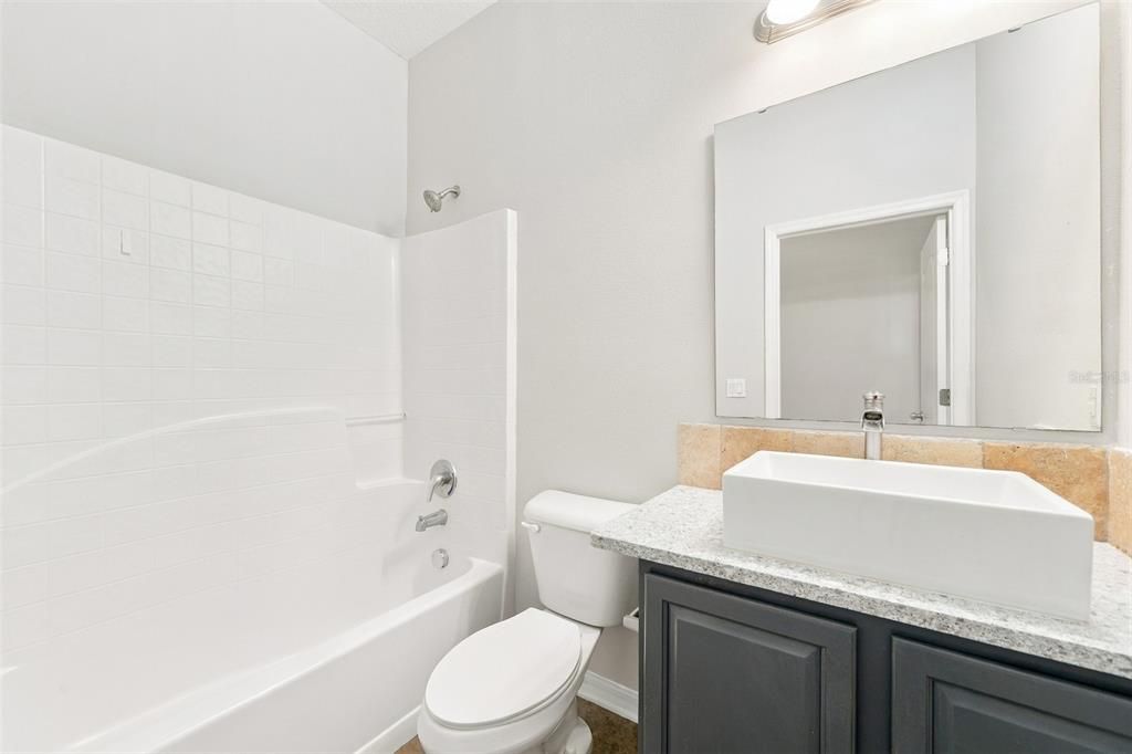 For Sale: $315,000 (4 beds, 2 baths, 1860 Square Feet)
