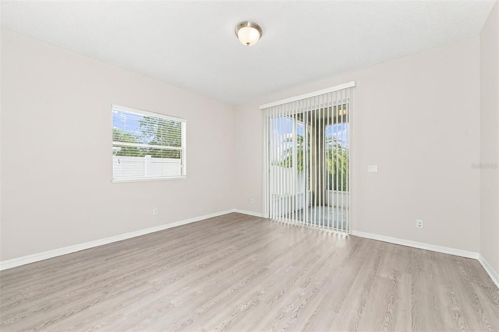 For Sale: $315,000 (4 beds, 2 baths, 1860 Square Feet)