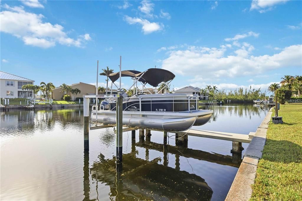 : $1,399,000 (669 camas, 0 baños, 2898 Pies cuadrados)