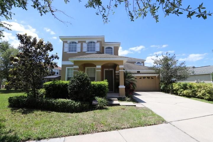 For Rent: $3,100 (4 beds, 2 baths, 2871 Square Feet)