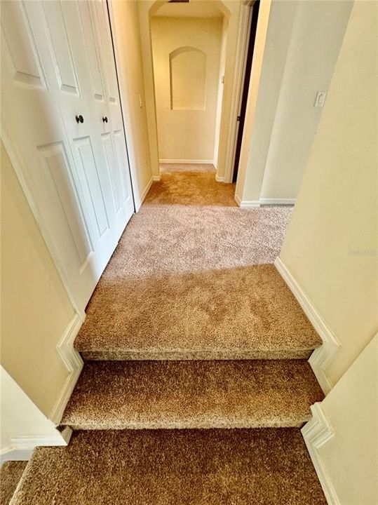 For Rent: $3,100 (4 beds, 2 baths, 2871 Square Feet)