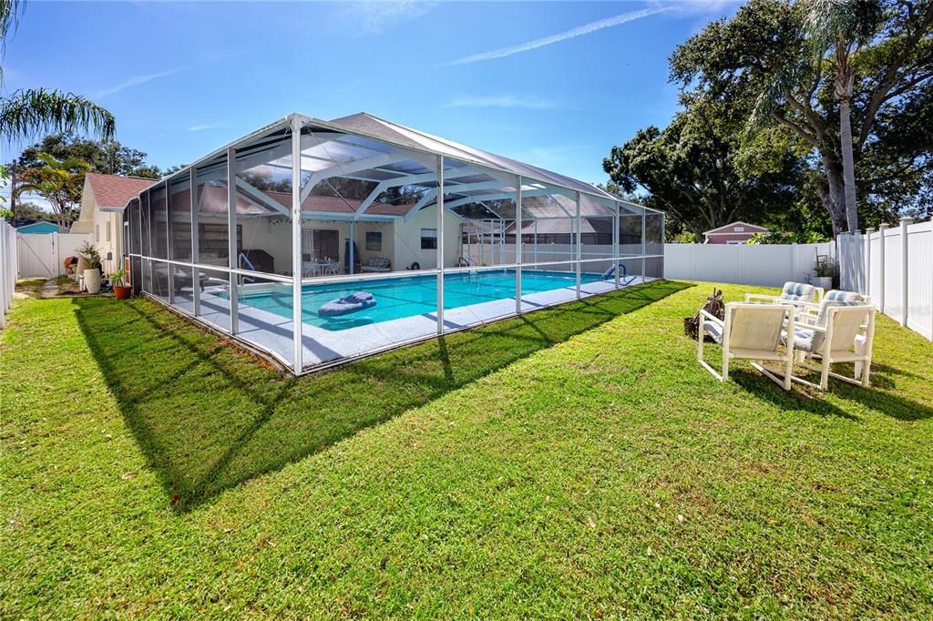 En Venta: $519,000 (3 camas, 2 baños, 1570 Pies cuadrados)