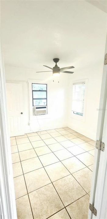 En Renta: $950 (1 camas, 1 baños, 600 Pies cuadrados)