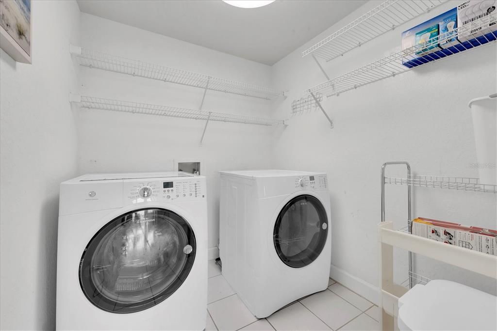 For Rent: $4,045 (3 beds, 2 baths, 1891 Square Feet)