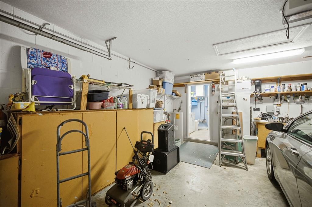 На продажу: $300,000 (3 спален, 2 ванн, 1774 Квадратных фут)