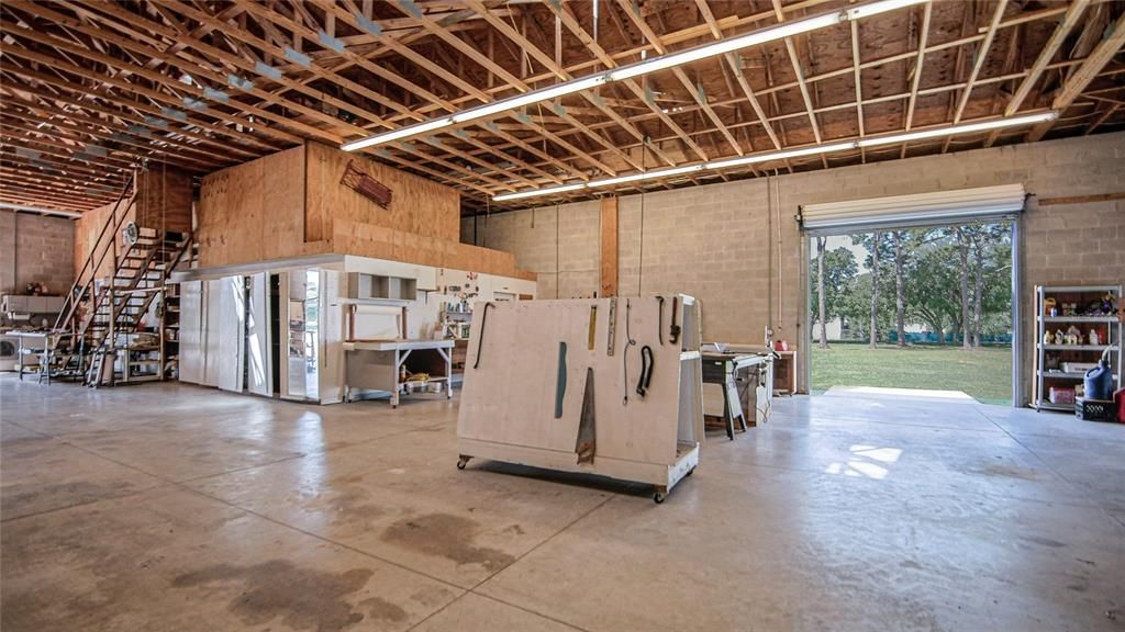 For Sale: $925,000 (3 beds, 2 baths, 2283 Square Feet)