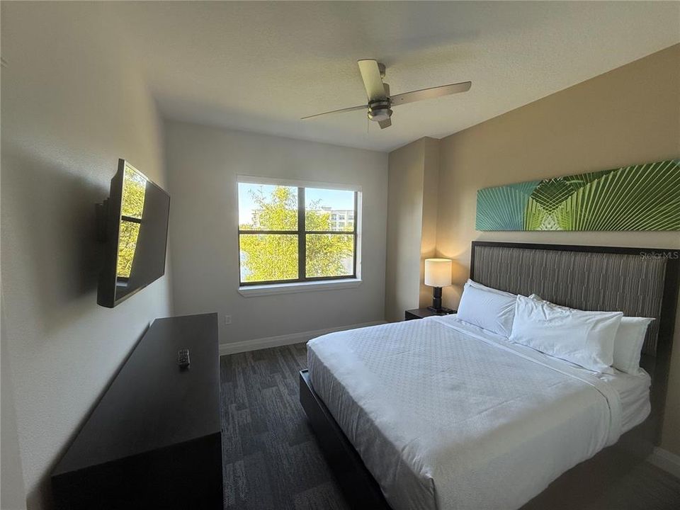 For Sale: $269,000 (3 beds, 2 baths, 1396 Square Feet)