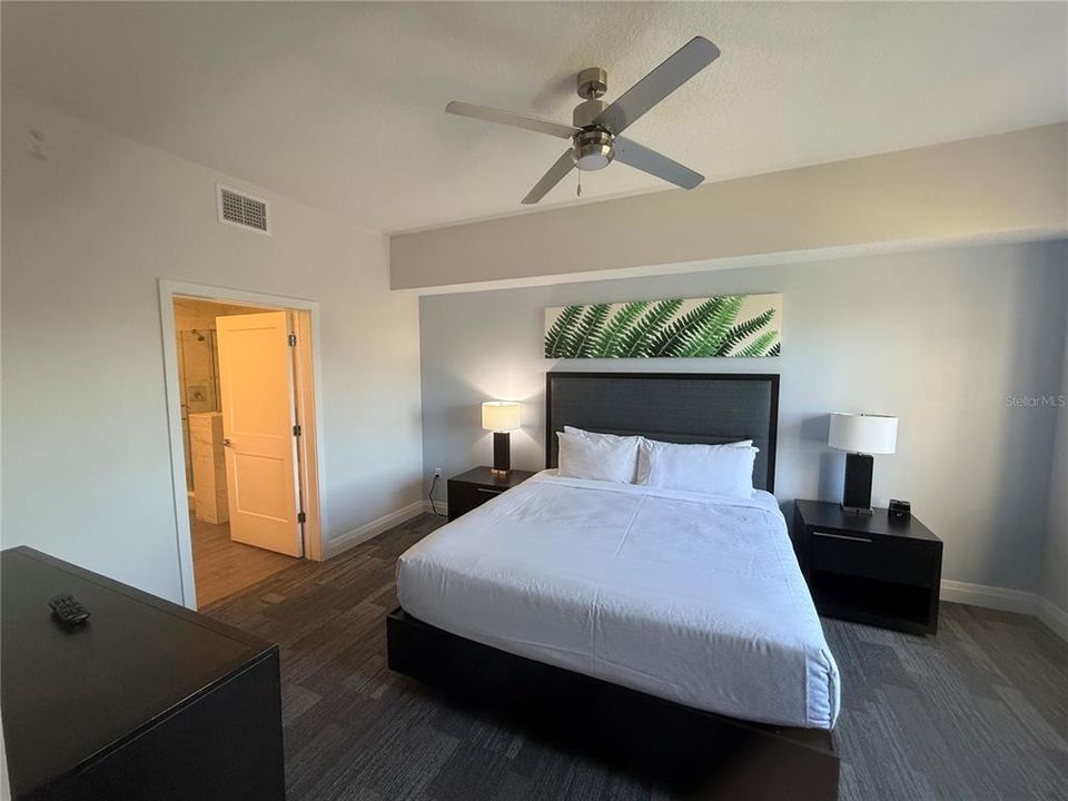 For Sale: $269,000 (3 beds, 2 baths, 1396 Square Feet)