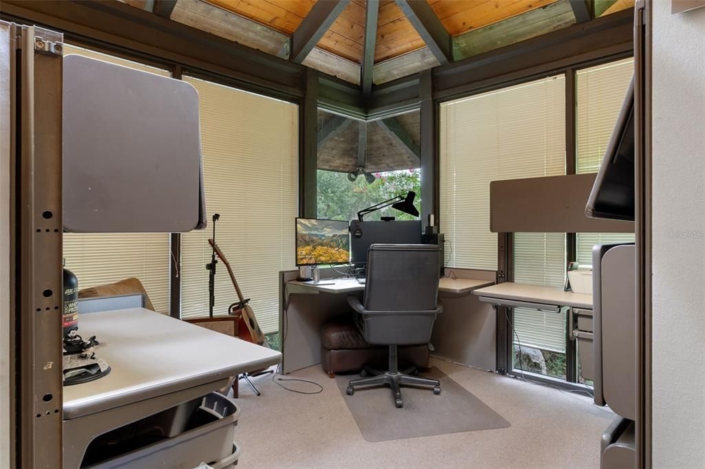 For Sale: $1,650,000 (0 beds, 0 baths, 11369 Square Feet)
