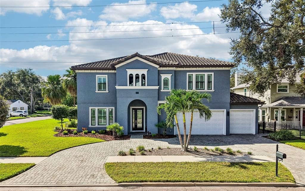 For Sale: $1,599,900 (5 beds, 4 baths, 3502 Square Feet)