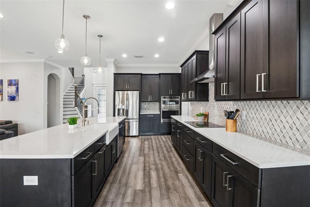 For Sale: $1,599,900 (5 beds, 4 baths, 3502 Square Feet)