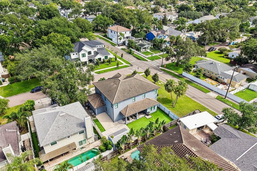 For Sale: $1,599,900 (5 beds, 4 baths, 3502 Square Feet)