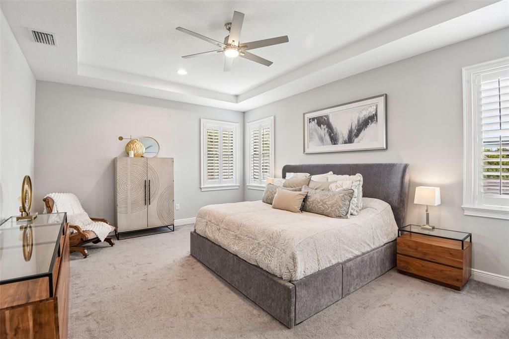 For Sale: $1,599,900 (5 beds, 4 baths, 3502 Square Feet)