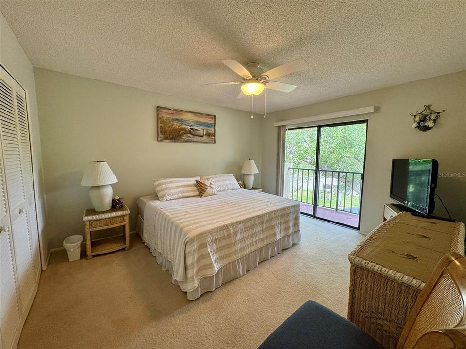 For Sale: $265,000 (3 beds, 2 baths, 1254 Square Feet)