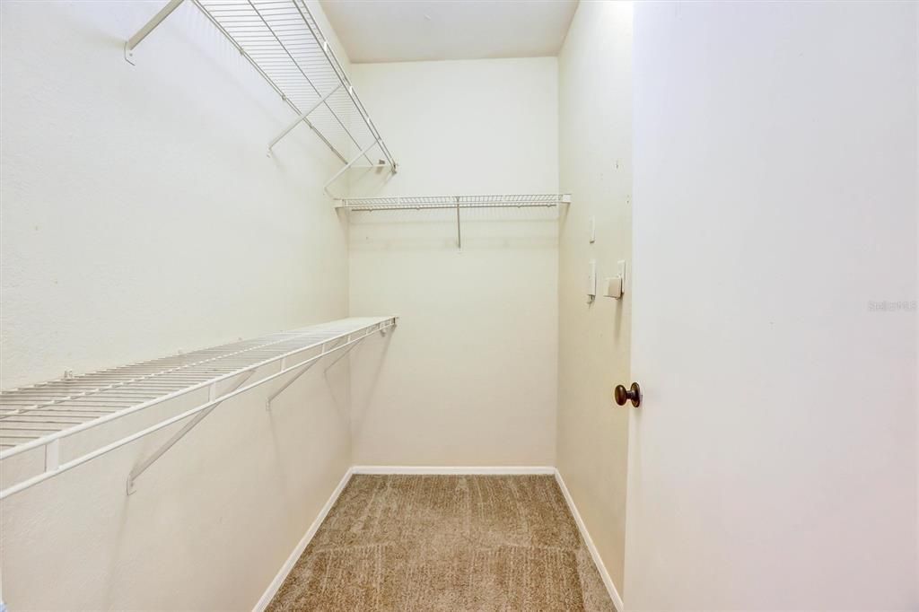 For Sale: $150,000 (2 beds, 2 baths, 1242 Square Feet)