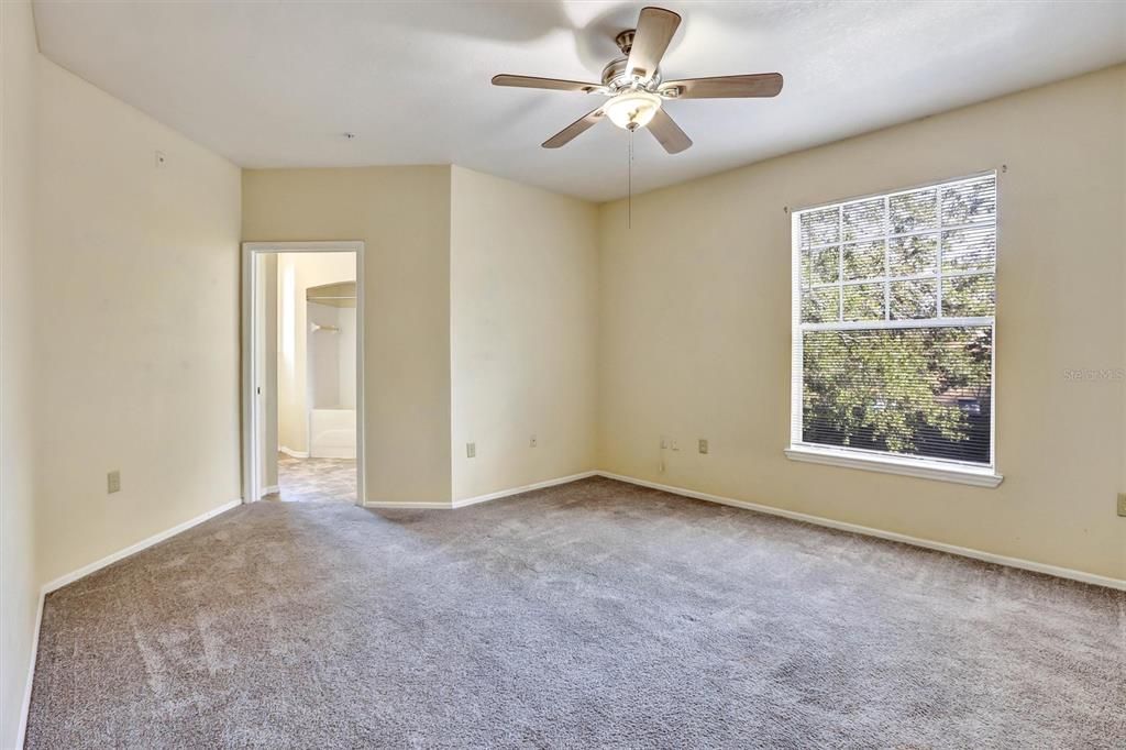 For Sale: $150,000 (2 beds, 2 baths, 1242 Square Feet)