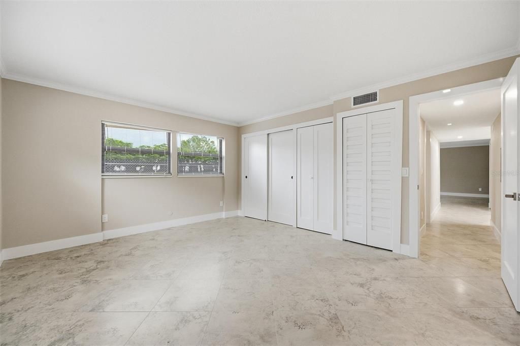 For Rent: $3,250 (2 beds, 2 baths, 1000 Square Feet)