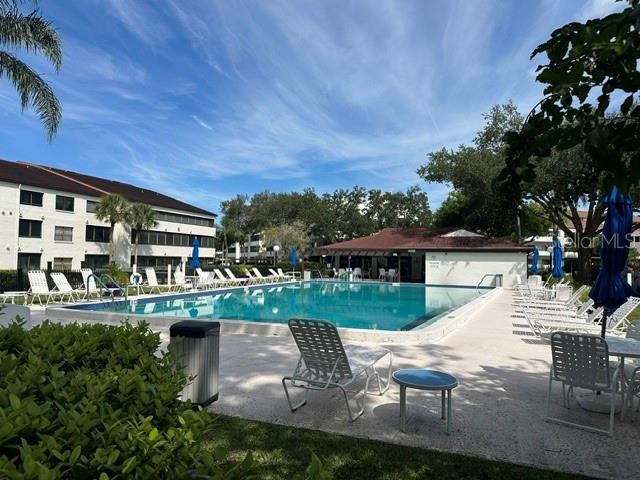For Rent: $1,950 (2 beds, 2 baths, 1040 Square Feet)