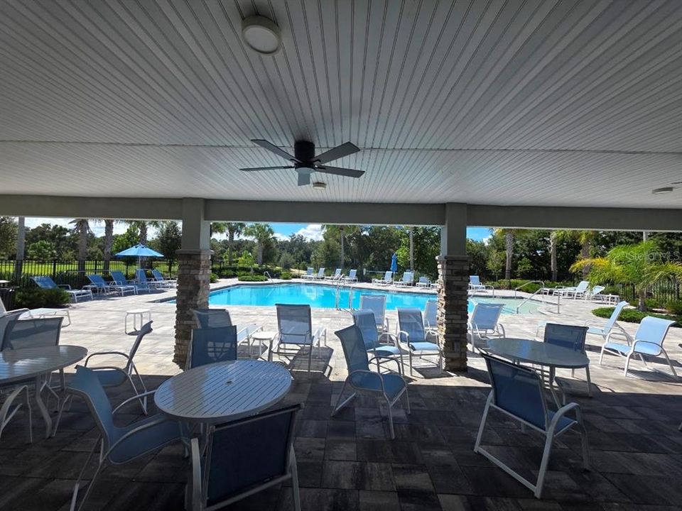 For Rent: $3,300 (4 beds, 2 baths, 2236 Square Feet)