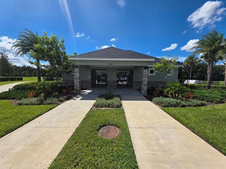 For Rent: $3,300 (4 beds, 2 baths, 2236 Square Feet)