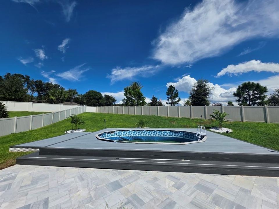 For Rent: $3,300 (4 beds, 2 baths, 2236 Square Feet)