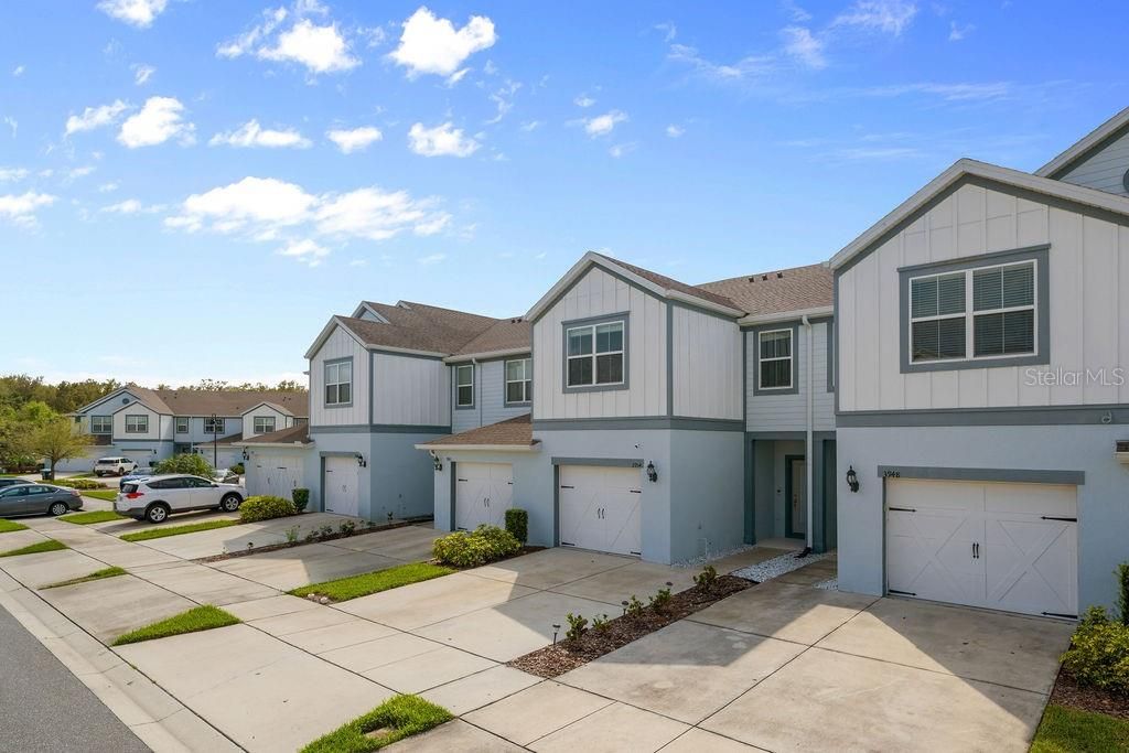 For Sale: $425,000 (3 beds, 2 baths, 1906 Square Feet)