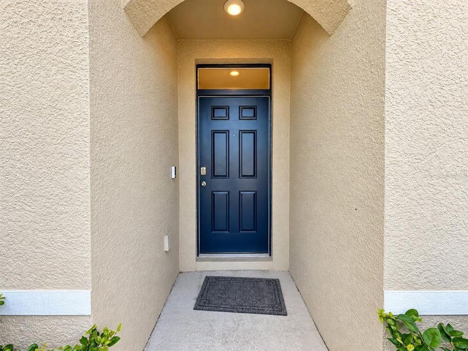For Sale: $355,000 (4 beds, 2 baths, 1828 Square Feet)
